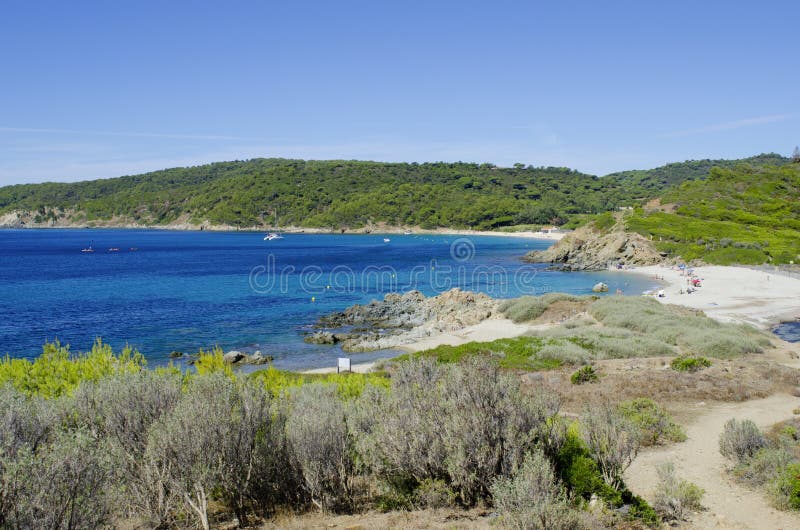 Playas De Riviera Francesa, Cerca a St Tropez Foto de archivo - Imagen ...