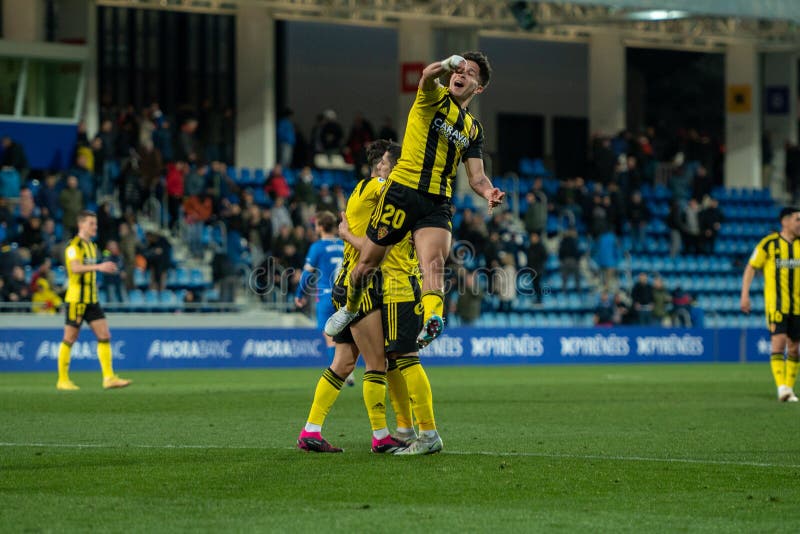 Real Zaragoza players celebrating goal during the La Liga match