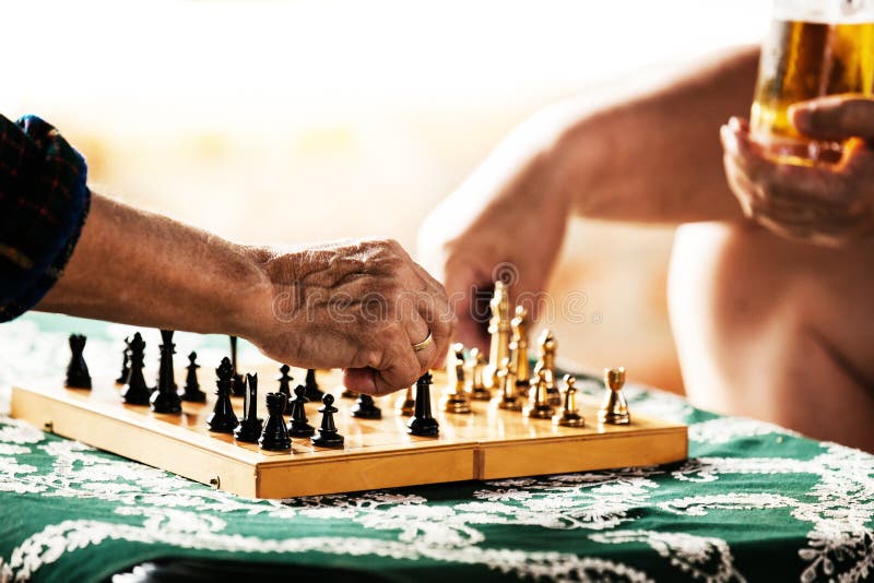 6,400+ Play 2 Player Chess Stock Photos, Pictures & Royalty-Free Images -  iStock