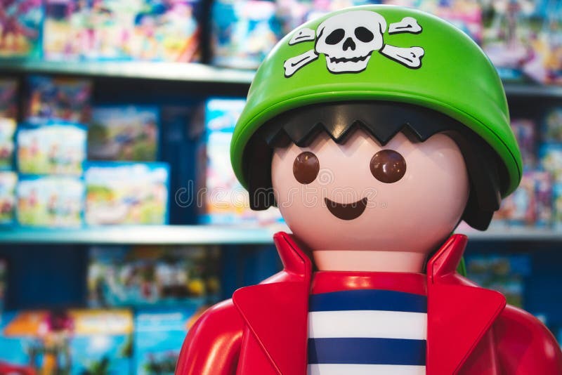 Photo libre de droit de Playmobil Pirates banque d'images et plus d'images  libres de droit de Playmobil - Playmobil, Corps humain, Figurine - iStock