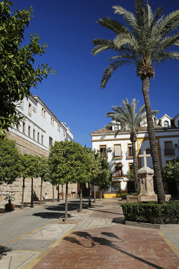 Plaza de la Iglesia em Marbella, a Andaluzia, Espanha fotografia de stock Plaza de la Iglesia em Marbella, a Andaluzia, Espanha fotografia de stock
