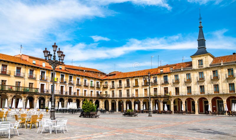 Plaza Mayor in Leon, Spain stock image. Image of historical - 200179431