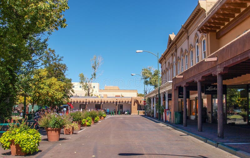 Plazaen i Santa Fe som är ny - Mexiko royaltyfria bilder Plazaen i Santa Fe som är ny - Mexiko royaltyfria bilder