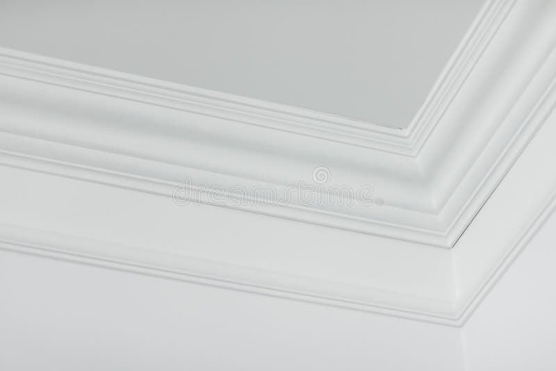 Ple? niej? cy na sufitu szczeg? le, wewn? trznym projekcie i architektonicznym abstrakcjonistycznym tle zdjęcia stock