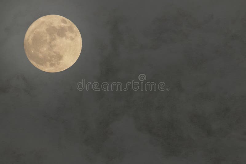 Pleine lune japonaise sur le fond de papier traditionnel photo libre de droits Pleine lune japonaise sur le fond de papier traditionnel photo libre de droits