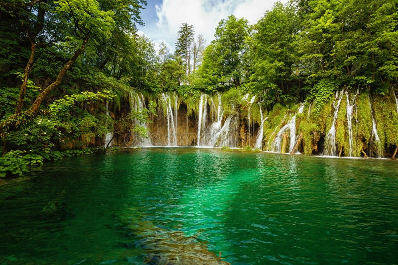 Plitvice lakes park stock image. Image of lakes, haze - 95658423