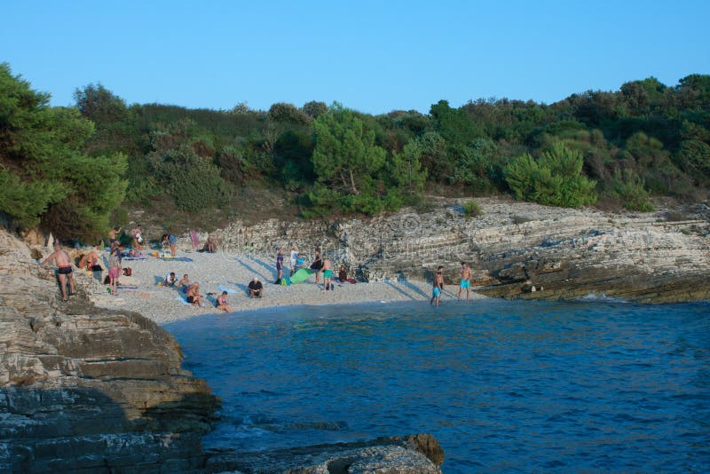 Plovanije plaża na Kamenjak w Chorwacja w letnim dniu zdjęcie stock