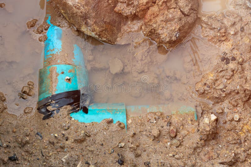 Plumbing Broken Plastic Pipe in the Hole and Water in Wait Repair Stock