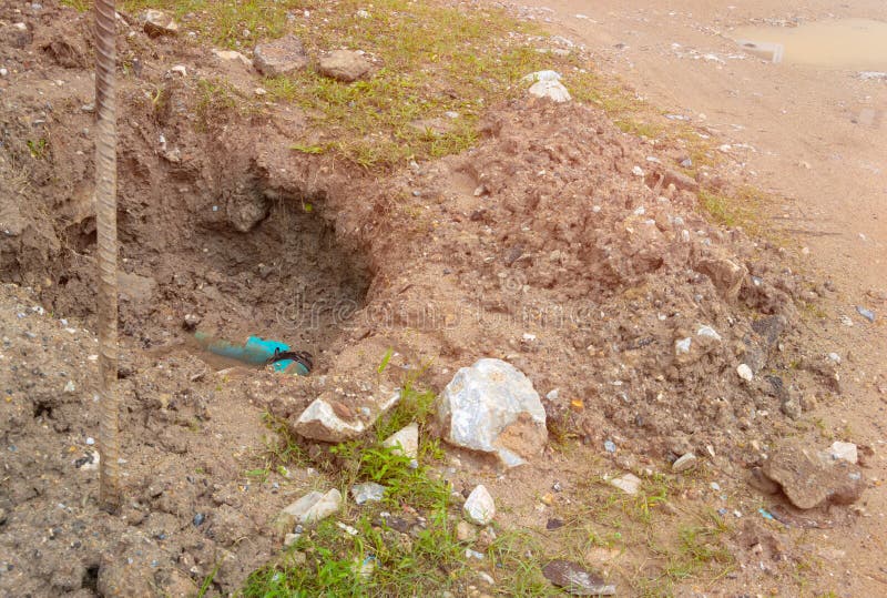 Plumbing Broken Plastic Pipe in the Hole and Water in Wait Repair Stock