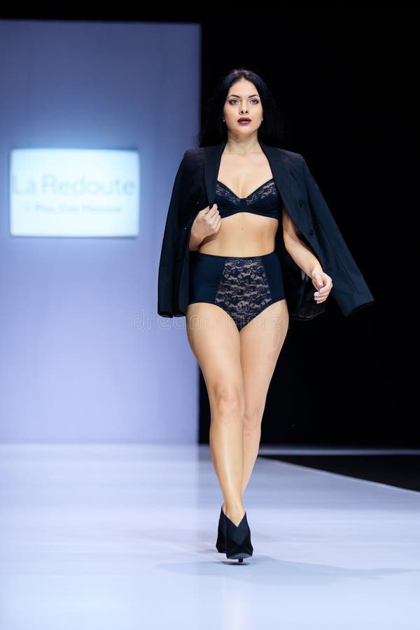 Plus Size Model Walk Runway for LA REDOUTE & PLUS-SIZE MOSCOW Catwalk at Spring-summer 2017 Fashion Week. Editorial Stock Photo of fashion, moscow: 79270723