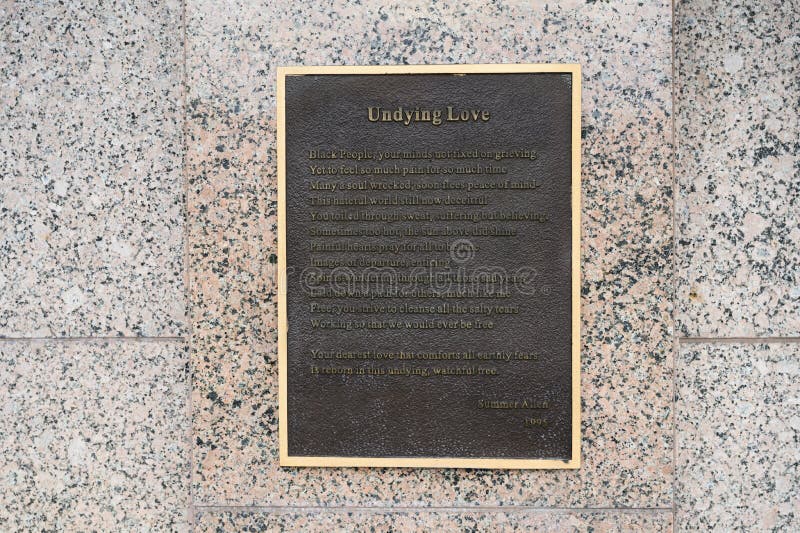 Poem av ett skolbarn i Freeman's Cemetery Memorial i Dallas, Texas royaltyfria foton