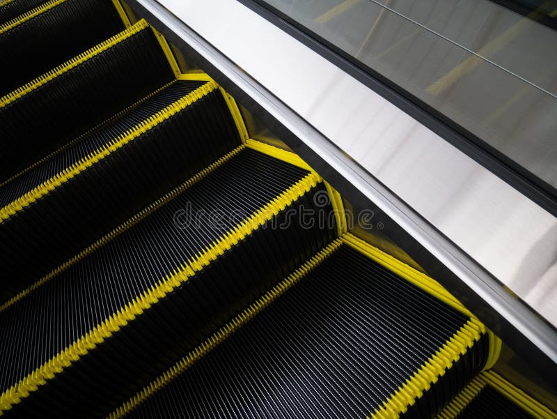Poils de brosse d'escalator pour le concept d'accidents de danger