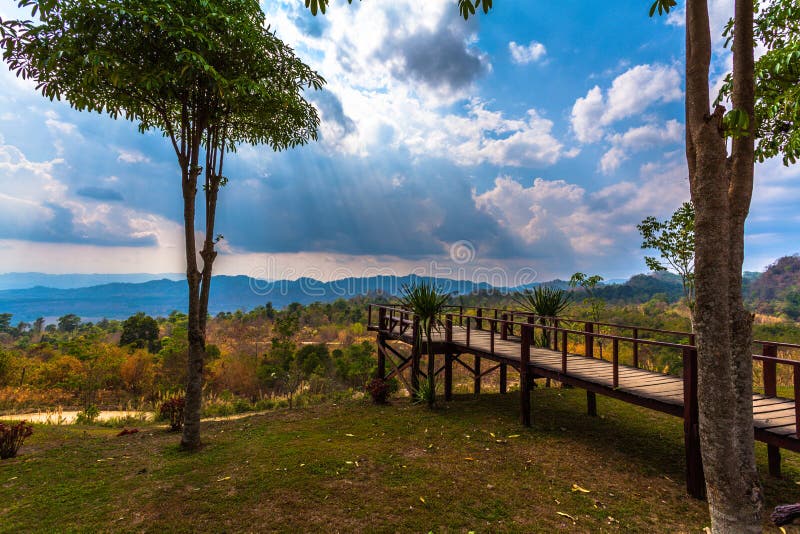 Point de vue Kanchanaburi de Nean Sawan image libre de droits