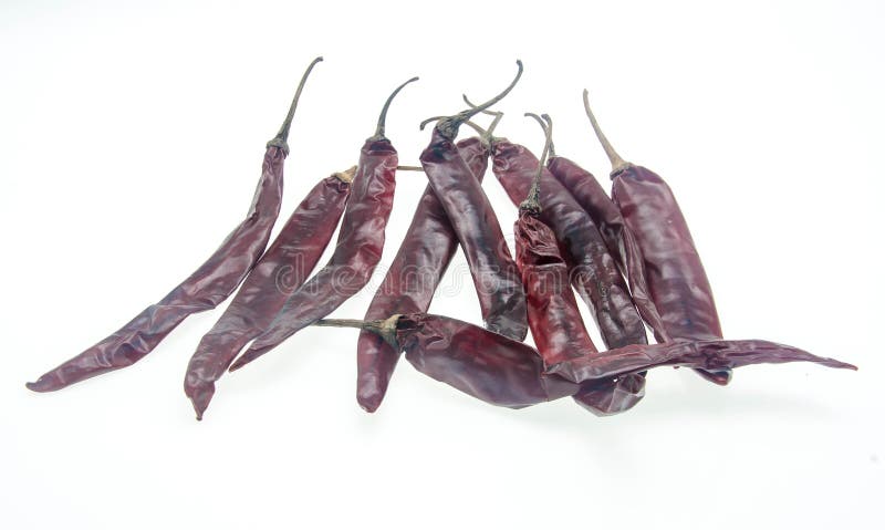 Poivrons secs de piment/paprika d'isolement sur le fond blanc photo stock Poivrons secs de piment/paprika d'isolement sur le fond blanc photo stock