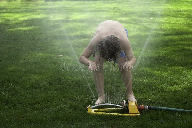 pojkeglädjesommar royaltyfria foton pojkeglädjesommar royaltyfria foton
