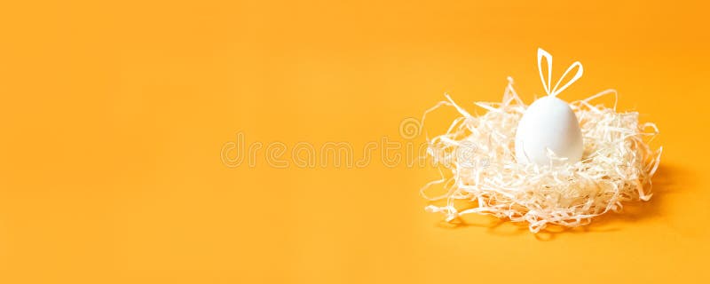 pojęcie Easter szczęśliwy Wielkanocny pomysł, minimalistyczny elegancki wystrój Zamyka up, odgórny widok kosmos kopii zdjęcie royalty free pojęcie Easter szczęśliwy Wielkanocny pomysł, minimalistyczny elegancki wystrój Zamyka up, odgórny widok kosmos kopii zdjęcie royalty free