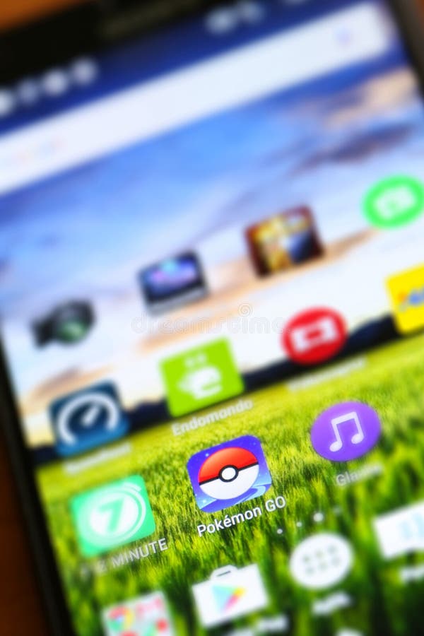 Pokemon går app arkivbild Pokemon går app arkivbild
