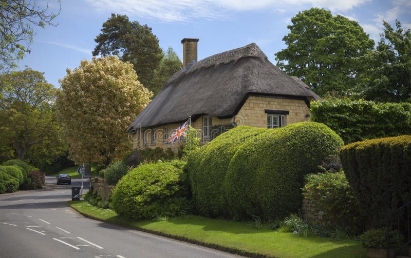 Thatched Cotswold cottage, Chipping Campden, Gloucestershire, England. Thatched Cotswold cottage, Chipping Campden, Gloucestershire, England.