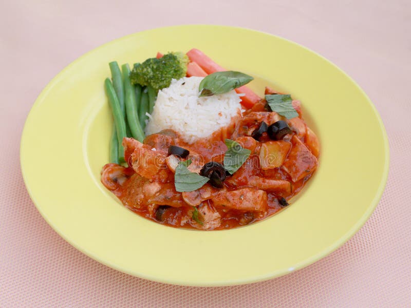 Pollo italiano Cacciatore de la cocina fotos de archivo libres de regalías Pollo italiano Cacciatore de la cocina fotos de archivo libres de regalías