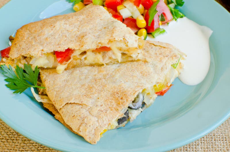 Pollo Quesadillas Con Queso Imagen de archivo Imagen de pimienta