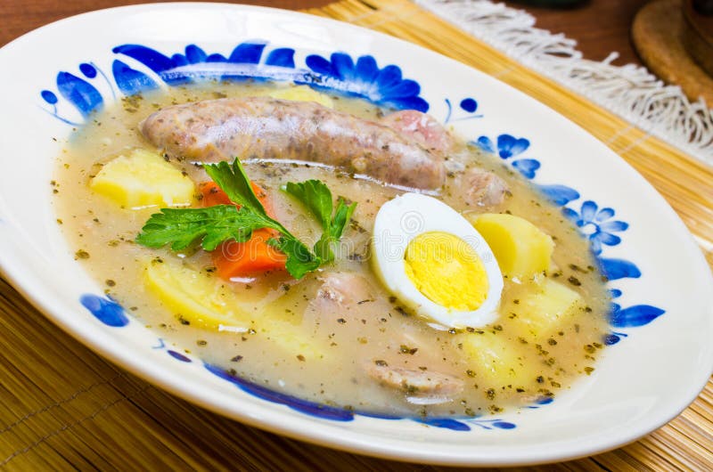 Polnische Zurek Suppe (Sauerroggen Suppe) Stockbild - Bild von polen ...