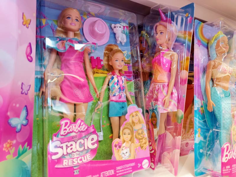 Polska Gdańska 14 maja 2025 r. : Lalki Barbie Mattel kupują rodzicom półki Międzynarodowe Dzień Dziecka 1 czerwca obrazy stock