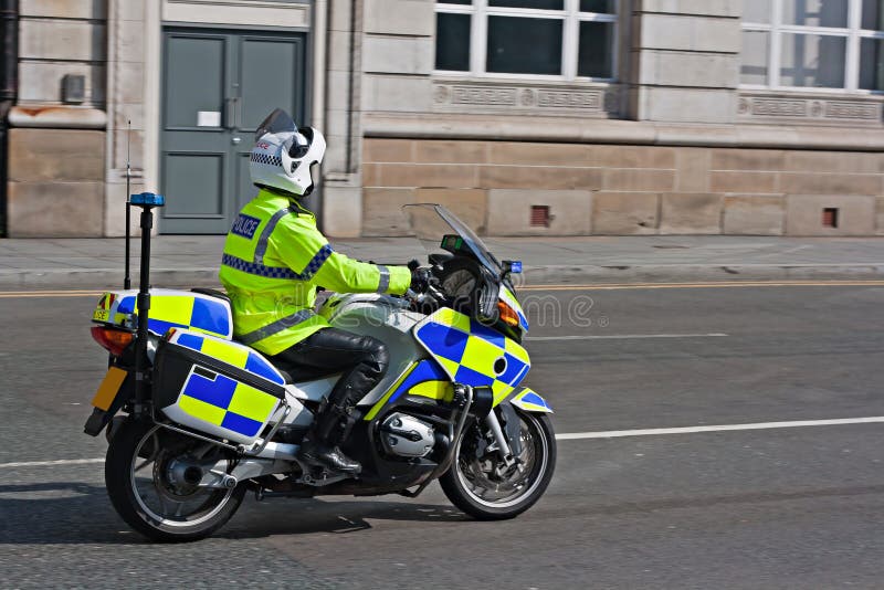 Polícia britânica da motocicleta