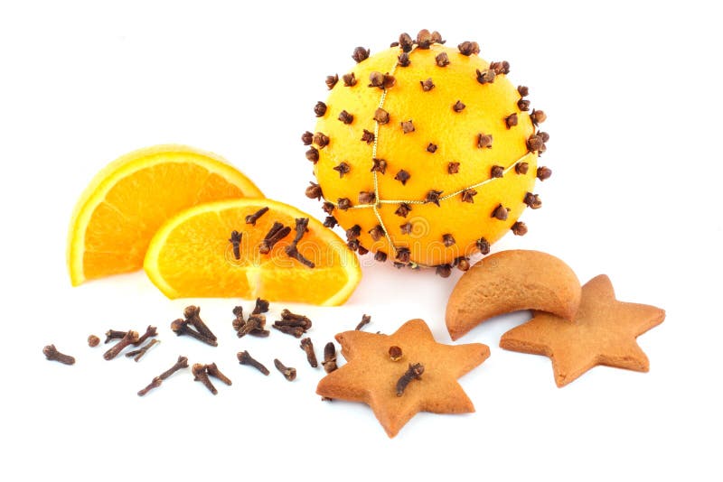 Pomander e pão-de-espécie sob a forma das estrelas imagens de stock Pomander e pão-de-espécie sob a forma das estrelas imagens de stock
