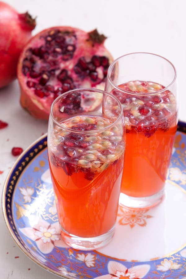 pomegranatespritzer royaltyfria foton pomegranatespritzer royaltyfria foton