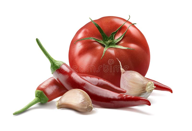 Pomidor, czosnków cloves, chili pieprz odizolowywający na białym tle
