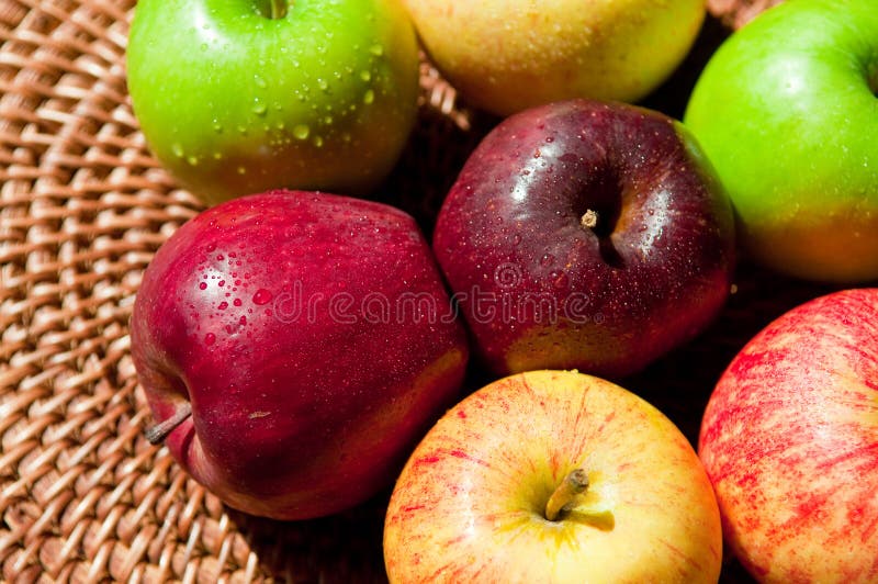 325 318 Pommes Photos Libres De Droits Et Gratuites De Dreamstime
