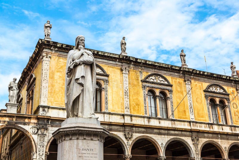 Statue of Dante Alighieri in a summer day in Verona, Italy. Statue of Dante Alighieri in a summer day in Verona, Italy
