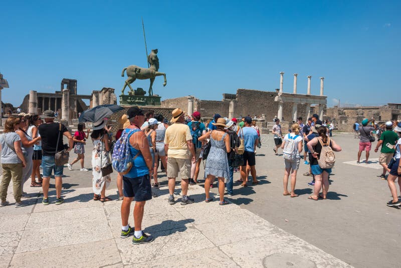 POMPEI, ITALY: Ruins of the ancient roman city of Pompeii, which was destroyed by the volcano Mount Vesuvius, about two millenniums ago, 79 AD