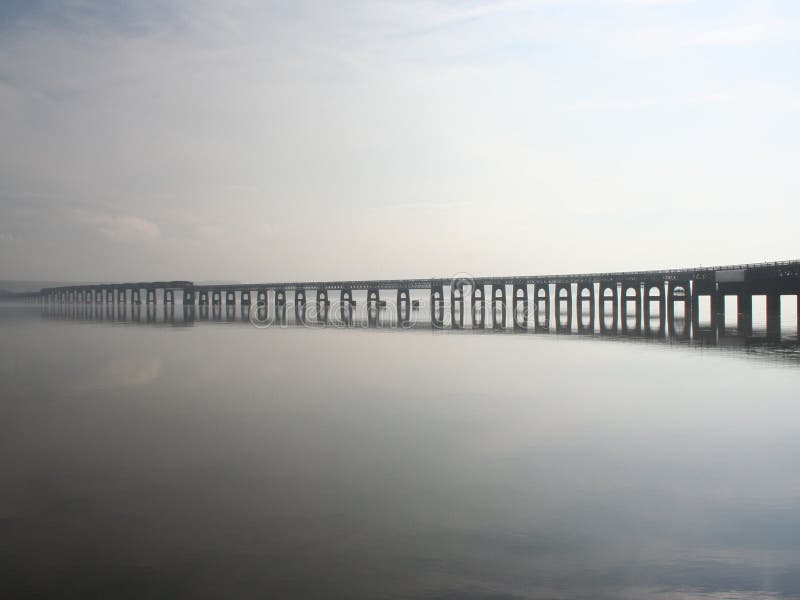 Pont en longeron de Tay, Dundee photos libres de droits Pont en longeron de Tay, Dundee photos libres de droits