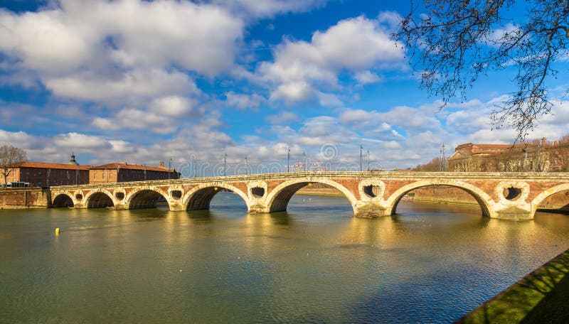 Pont Neuf, most w Tuluza obraz stock Pont Neuf, most w Tuluza obraz stock
