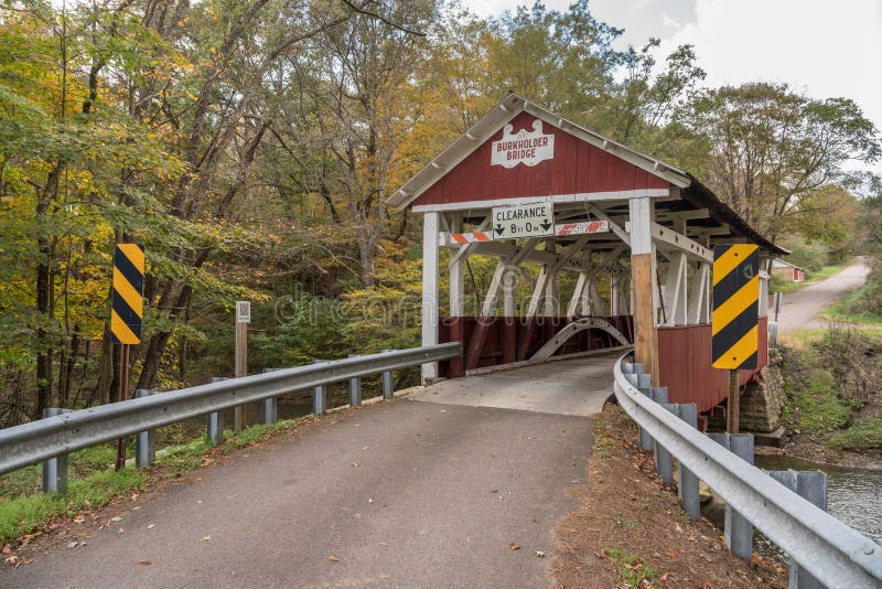 Ponte Coberta De Burkholder Em Garrett Pennsylvania Imagem de Stock