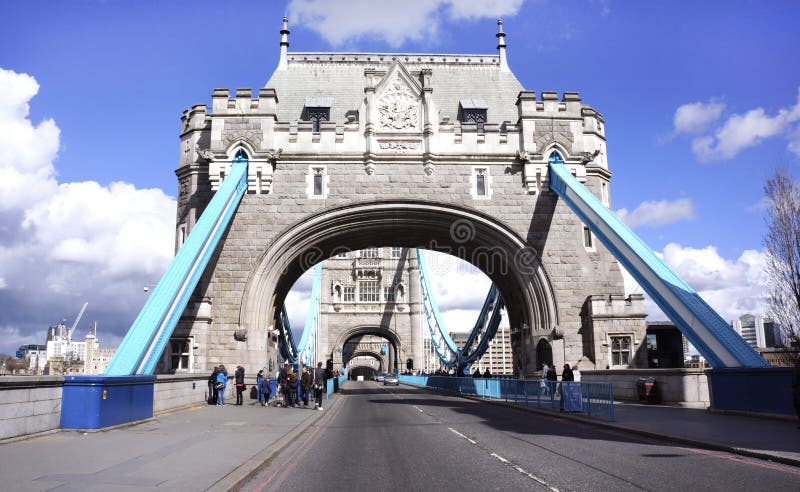 A ponte da torre de Londres fotografia de stock A ponte da torre de Londres fotografia de stock