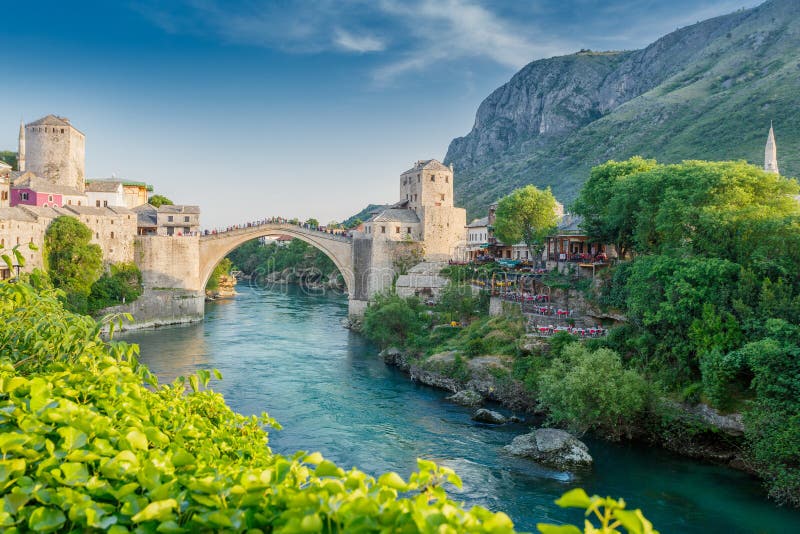 Ponte de Mostar em Bósnia imagem de stock Ponte de Mostar em Bósnia imagem de stock