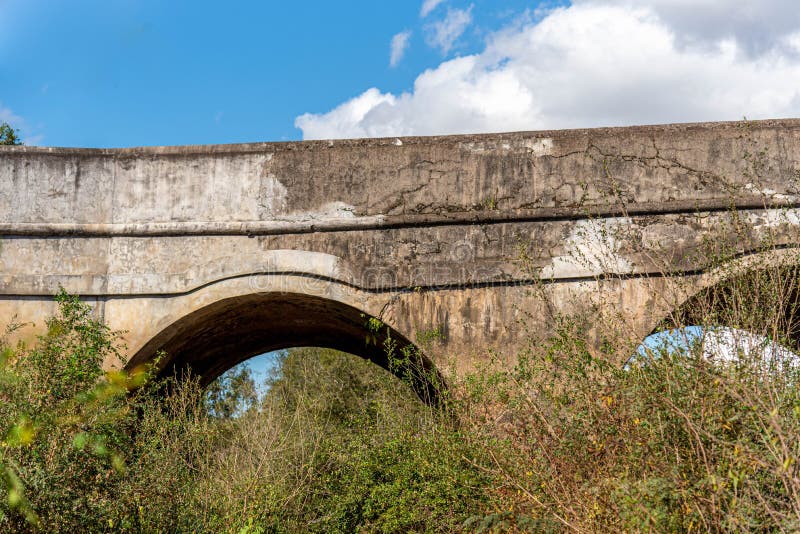 1,838 Fotos de Stock de Ponte De Pedra Antiga Do Arco - Fotos de Stock  Gratuitas e Sem Fidelização a partir da Dreamstime