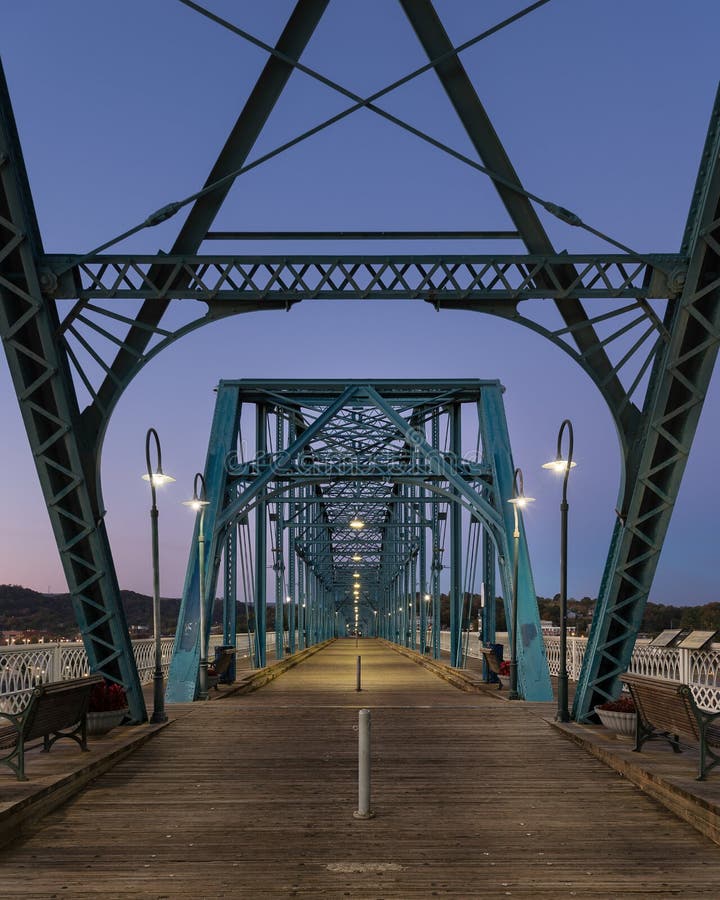 Walnut Street Bridge pedestrian bridge across the Tennessee River in Chattanooga, Tennessee. Walnut Street Bridge pedestrian bridge across the Tennessee River in Chattanooga, Tennessee