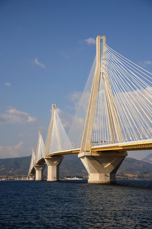 Ponte di antirio di Rio immagini stock libere da diritti Ponte di antirio di Rio immagini stock libere da diritti