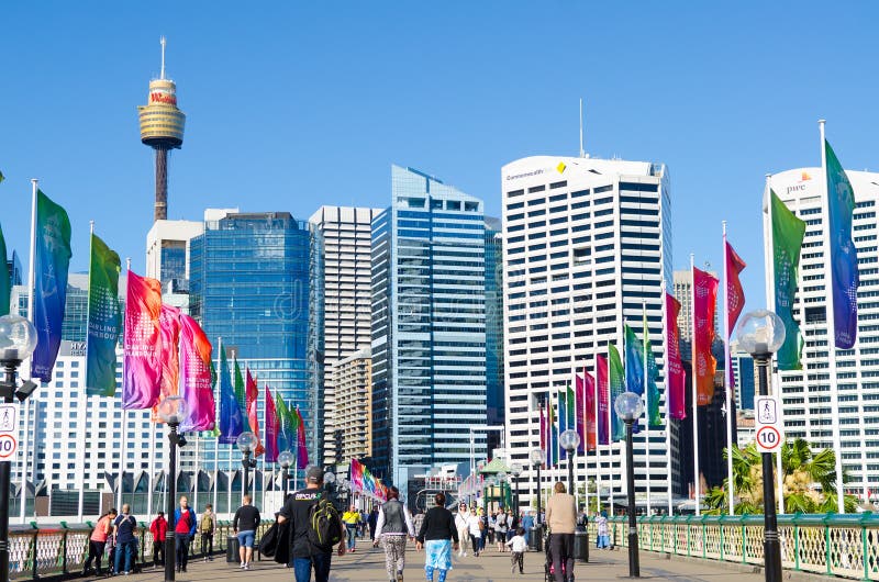Ponte di Pyrmont, Darling Harbour, Sydney fotografia stock libera da diritti Ponte di Pyrmont, Darling Harbour, Sydney fotografia stock libera da diritti