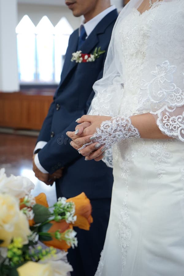 pontianak, ouest de borneo, indonésie 07-10-2019 jour de mariage photographie stock libre de droits pontianak, ouest de borneo, indonésie 07-10-2019 jour de mariage photographie stock libre de droits