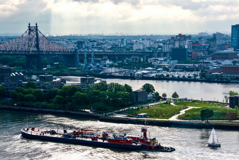 Ponticello di Queensboro fotografia stock libera da diritti Ponticello di Queensboro fotografia stock libera da diritti