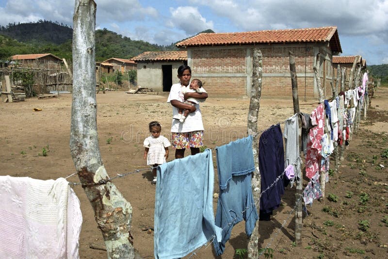 Village girls, El Tanque, northwest Nicaragua Stock Photo - Alamy