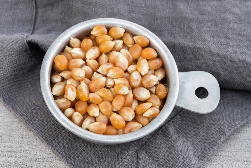 1 2 cup popcorn kernels in grams