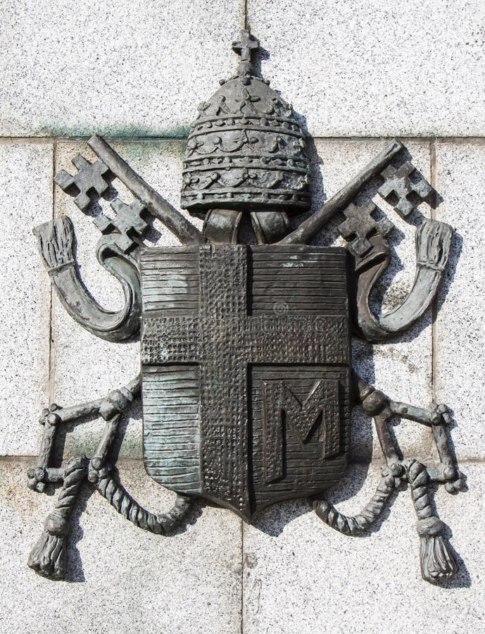 Pope Coat of arms stock photo. Image of insignia, shell 35435576