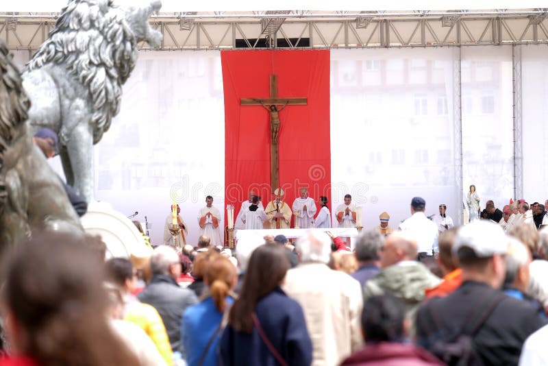 Pope Francis świętuje mszę w Macedonia kwadracie w Skopje, obrazy royalty free Pope Francis świętuje mszę w Macedonia kwadracie w Skopje, obrazy royalty free