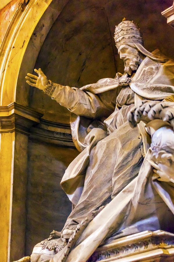 Pope Papal Statue Saint Peter`s Basilica Vatican Rome Italy