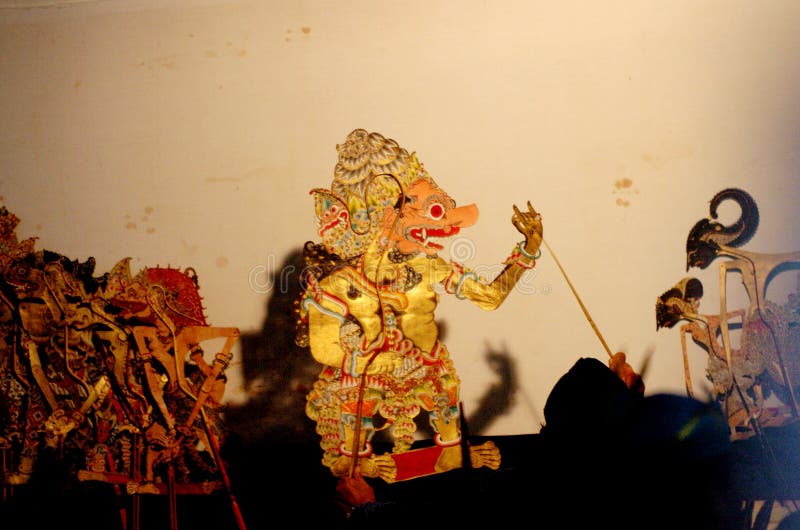 Poppenspel wayang Kulit, hoogst populair in Java royalty-vrije stock foto Poppenspel wayang Kulit, hoogst populair in Java royalty-vrije stock foto